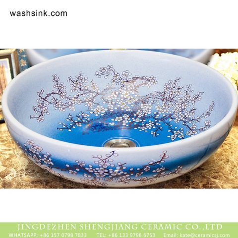 Shengjiang factory Mediterranean antique retro style round beautiful ceramic counter mounted single hole art basin gradient blue color glaze with large golden plum blossom pattern XHTC-X-1068-1